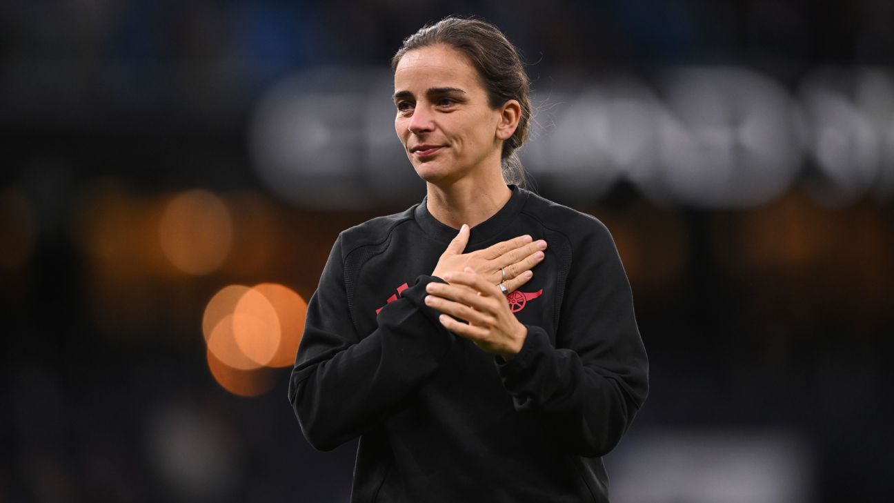 Renée Slegers mantém-se firme no comando do Arsenal após derrota frente ao Manchester City